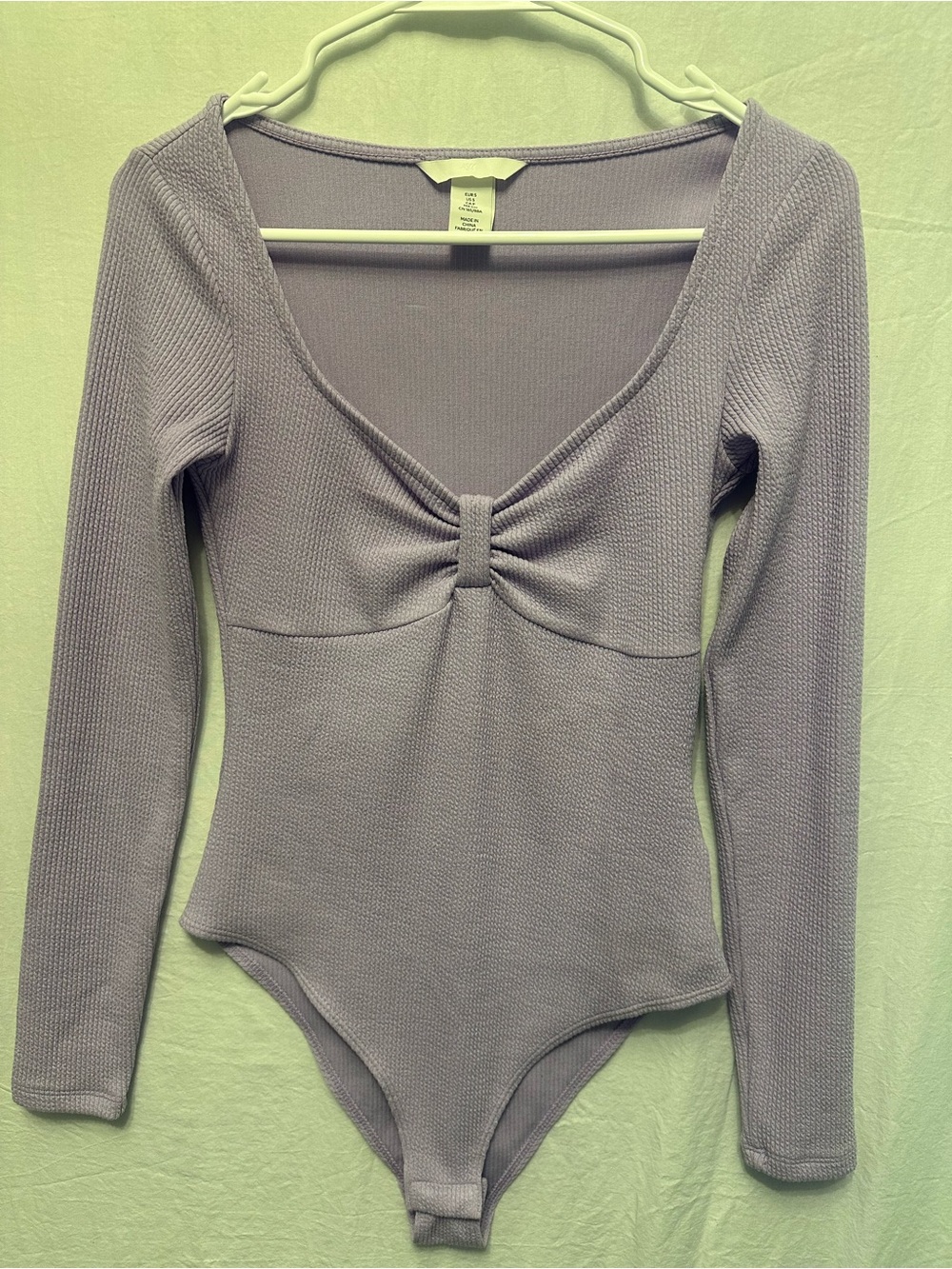H&M Lilac Textured Sweetheart Long Sleeve Bodysuit Size Small
